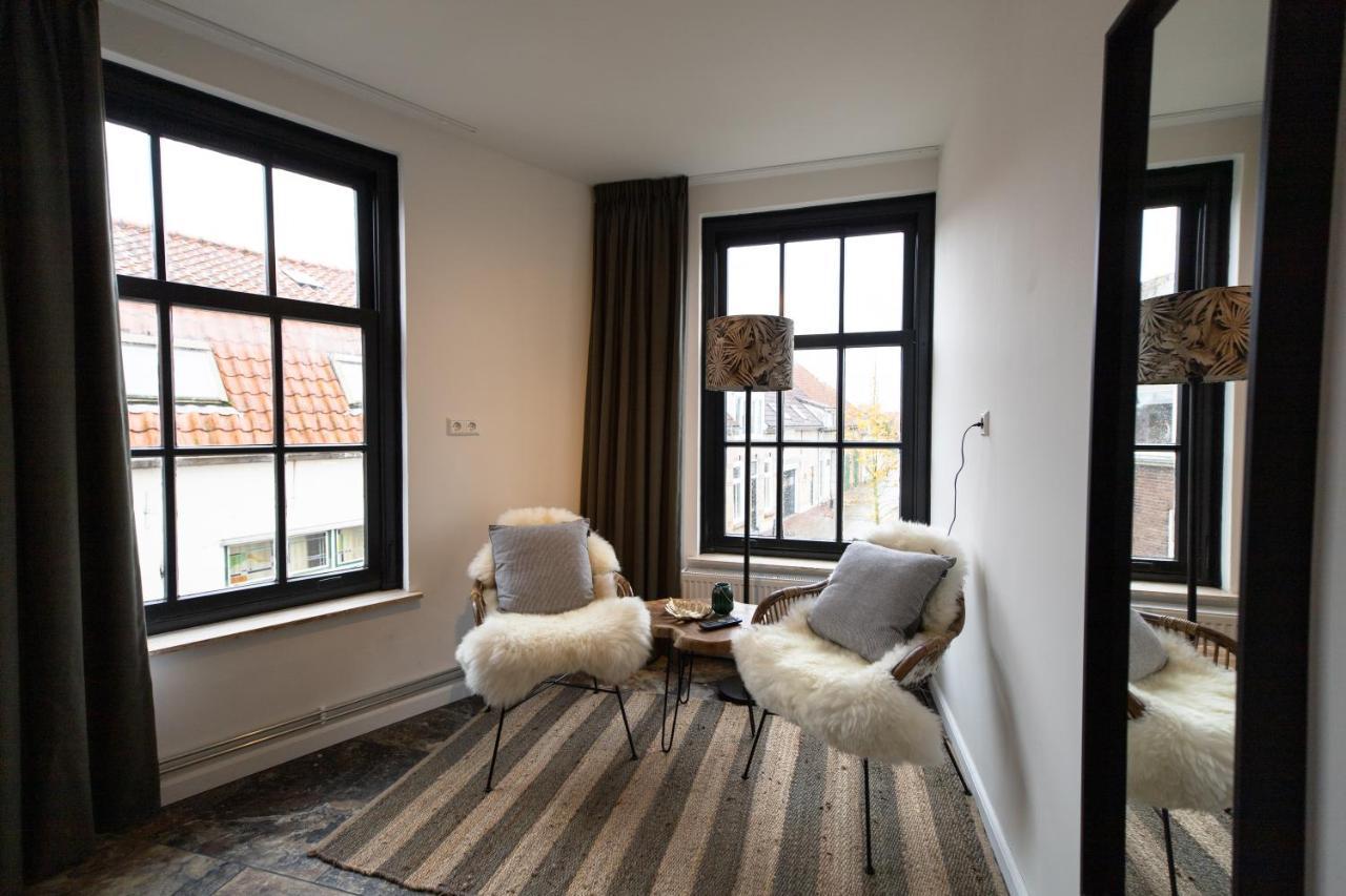 Hotel-Restaurant "Lely" Oude-Tonge 외부 사진