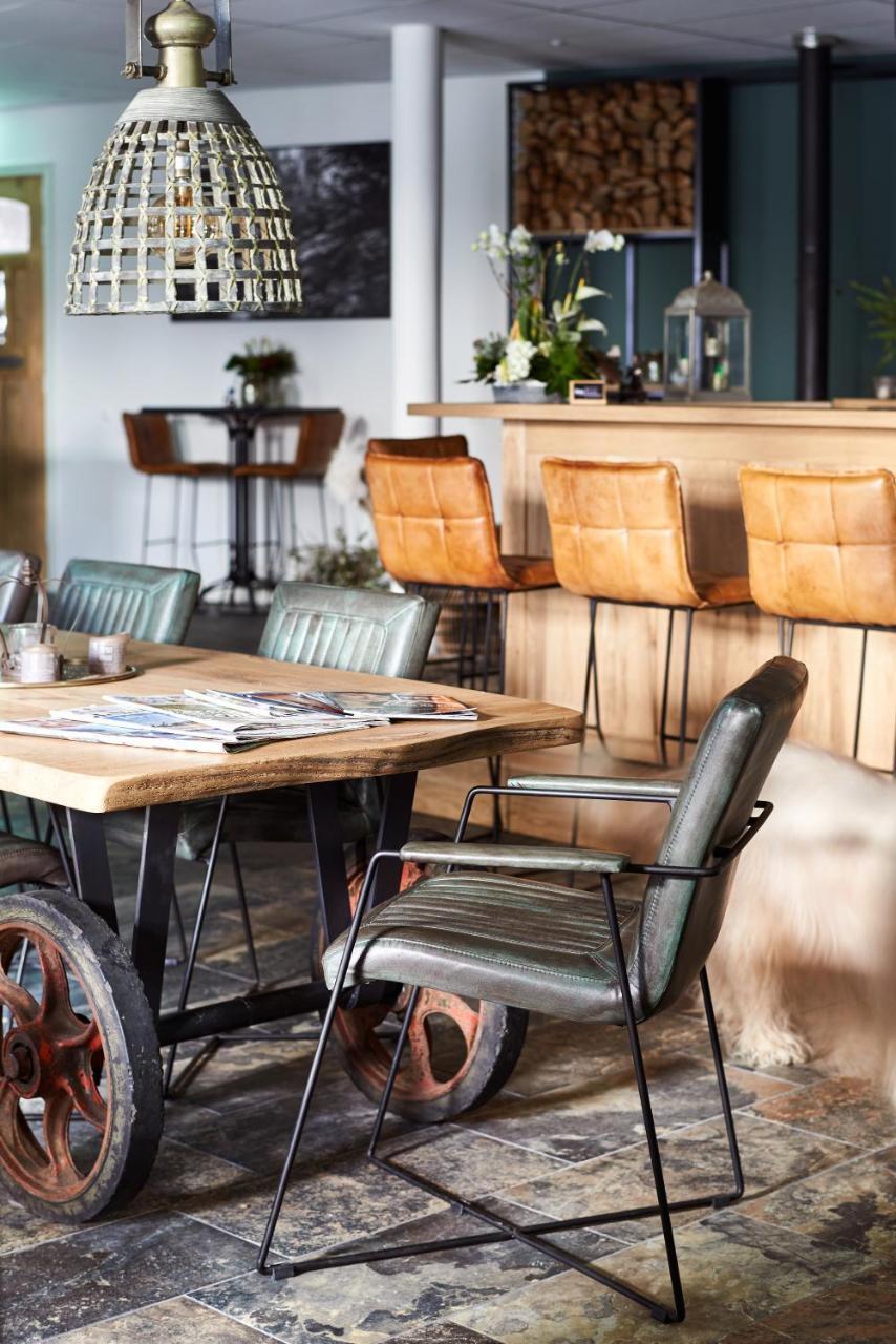Hotel-Restaurant "Lely" Oude-Tonge 외부 사진